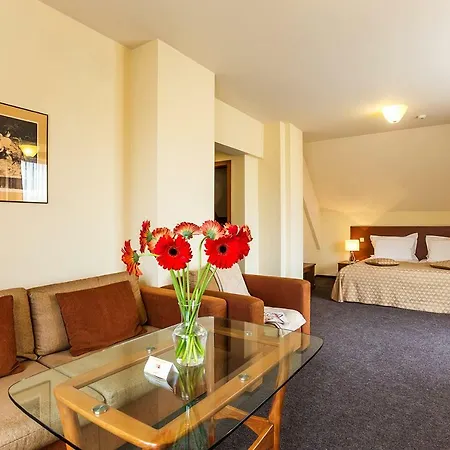 Hotell Place By Hmg 3*