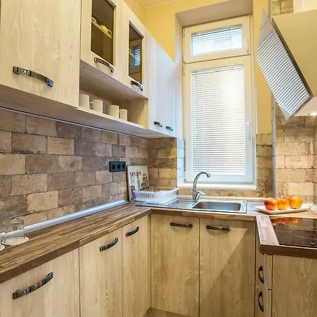 Place By Hmg Hotell 3*