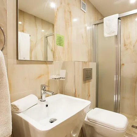 Hotel Place By Hmg 3*