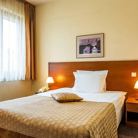 Hotel Place By Hmg