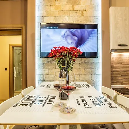 Place By Hmg Sofia