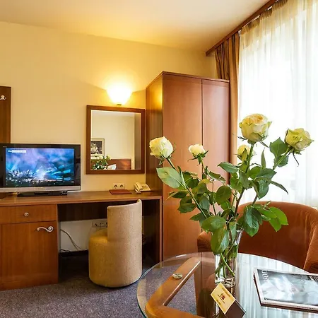 Hotel Place By Hmg 3*