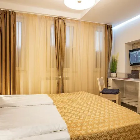Place By Hmg Hotel 3*