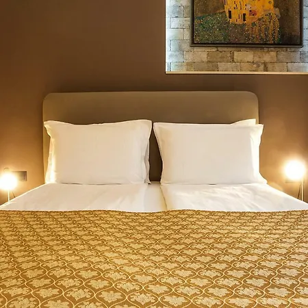 Place By Hmg 3* Sofía