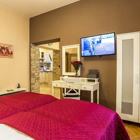 Place By Hmg Sofia
