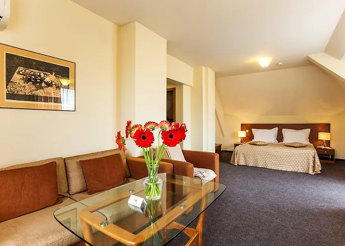 Otel Place By Hmg 3*