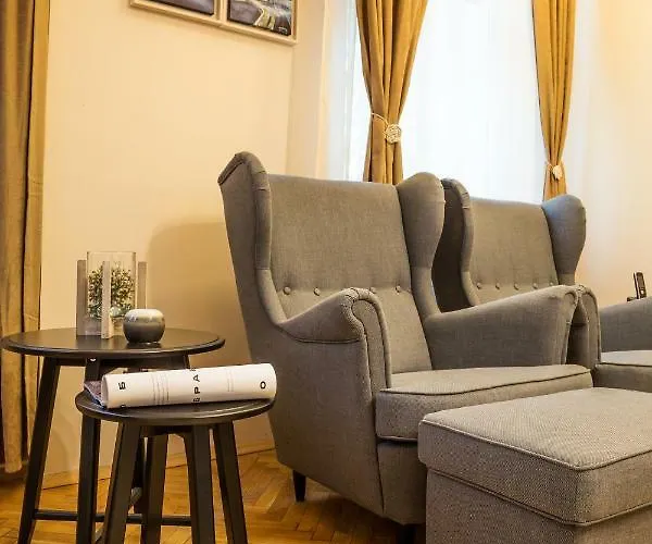 Place By Hmg Otel 3*